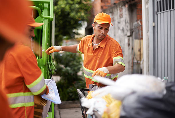 Best Construction Debris Removal  in Nokomis, IL